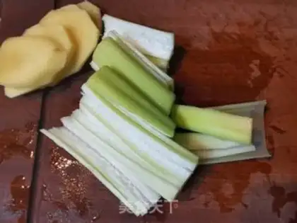 Make Scorpion cleans up radish step 3