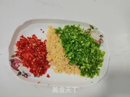 Make violet sauce step 0