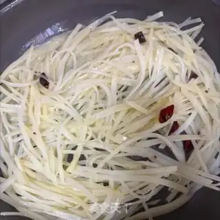Make Spicy potatoes step 5