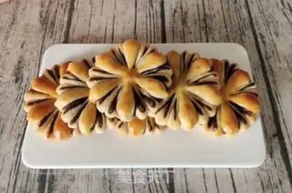 Make A date pie step 11