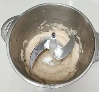 Make Homemade chicken meatballs step 1