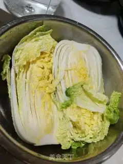 Make Quick, quick, quick, hot cabbage step 1
