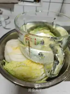 Make Quick, quick, quick, hot cabbage step 2