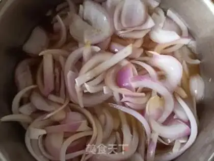 Make Onion fried meat step 4