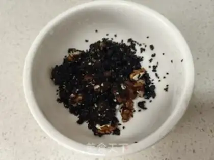 Make Black bean, black sesame pecan bean step 1