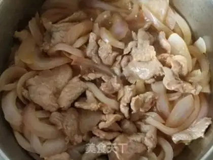 Make Onion fried meat step 7