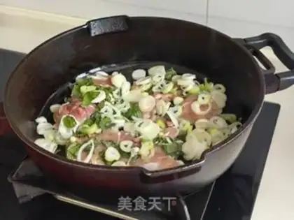 Make Lorraine onions step 3