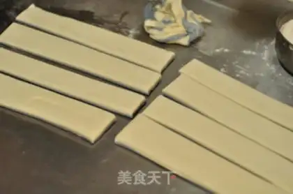 Make Zhang Yun-chul step 4