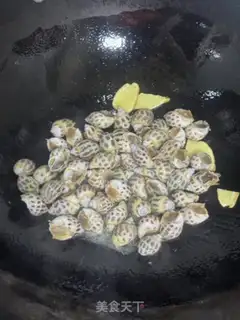 Make Garlic mustard snail step 4