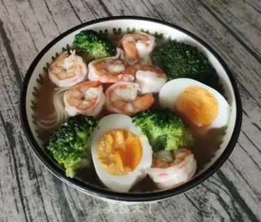 Make Shrimp egg noodles step 2