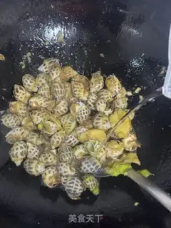 Make Garlic mustard snail step 8
