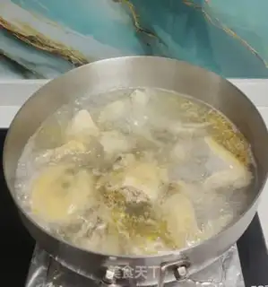 Make Boy chicken soup step 0