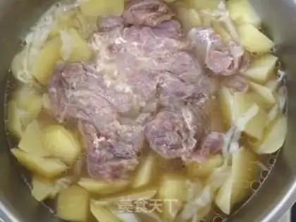 Make Japanese potato stew step 8
