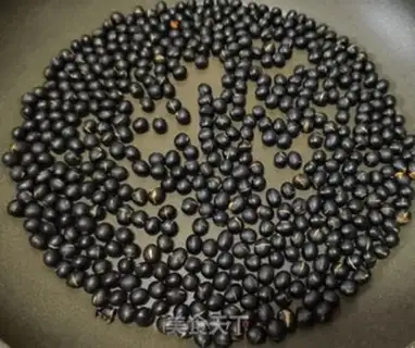 Make Jealous and black beans step 4
