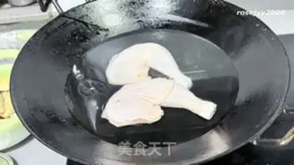 Make The salty hand tore the chicken step 0