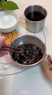 Make Red sugar with a bouquet step 2