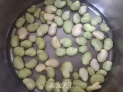 Make Bean petals step 2