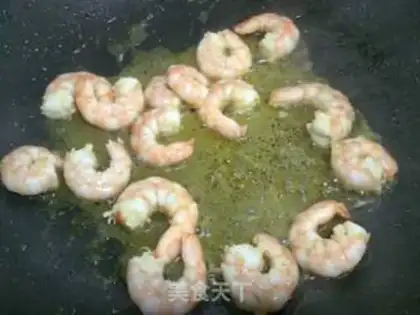 Make Seafood mushroom shrimp smelt step 7