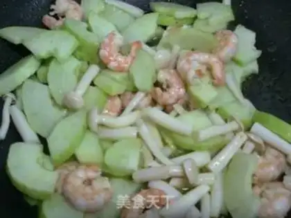 Make Seafood mushroom shrimp smelt step 8