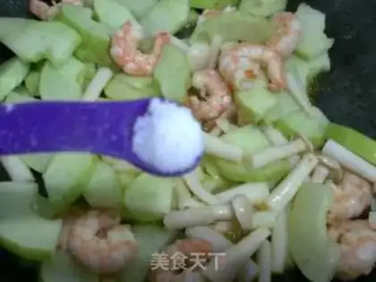 Make Seafood mushroom shrimp smelt step 9