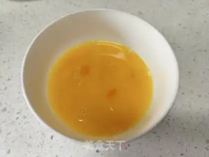 Make Scrambled eggs step 3