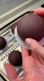 Make Five black buns step 11