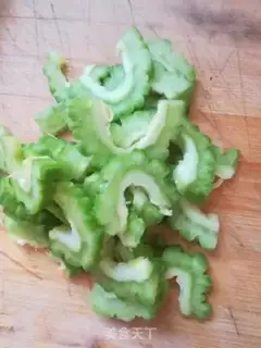 Make Bitter eggs step 1
