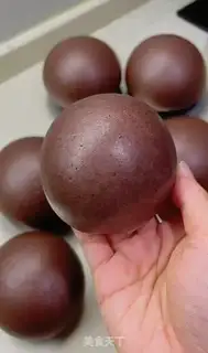 Make Five black buns step 14