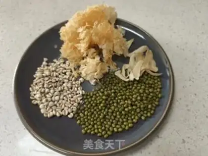 Make Green bean rice lily, silver bean soy step 0