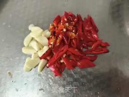 Make A bean-cracker step 2