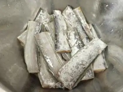 Make Red-fried fish step 2