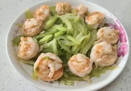 Make Celery and shrimp step 6