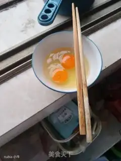 Make The pickle shrimp slips off the scale soup step 0