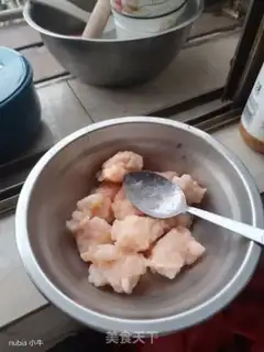 Make The pickle shrimp slips off the scale soup step 8