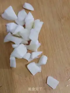 Make Smelt-fish-ball soup step 2
