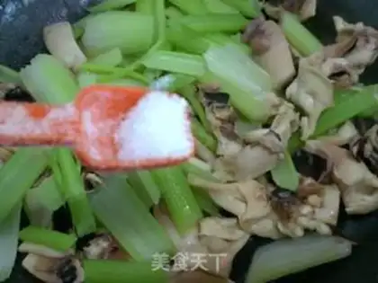 Make Squirrel fire step 11