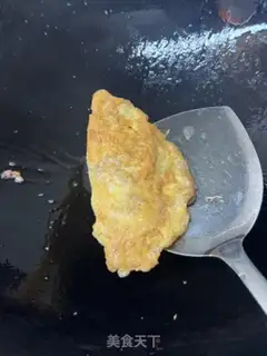 Make Seafood and egg dumplings step 7