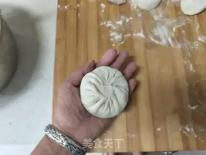 Make A chili pie with red potato poles step 9
