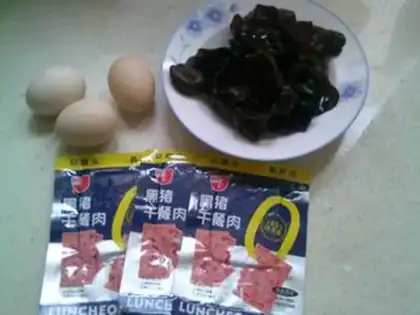 Make Blackwood, fried eggs step 0