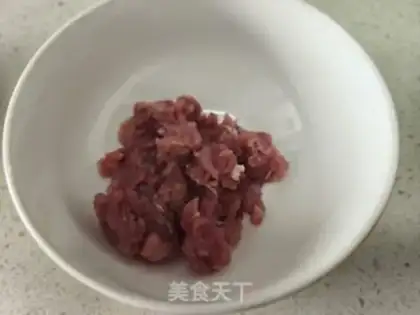 Make The meat and the sea belt step 1