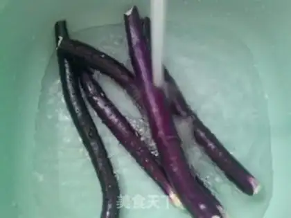 Make A duck eggplant step 2