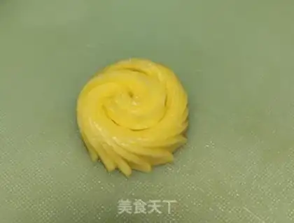Make Homemade mango roses on cold side step 6