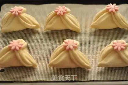 Make Doudou triangle step 8