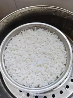 Make The intestinal rice step 1