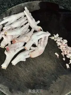 Make Chicken claws and lobster tails step 0