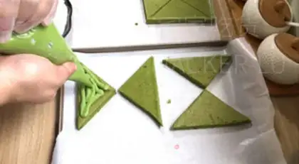 Make Tea and cheese cream cake step 25
