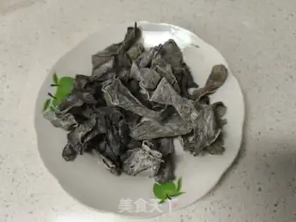 Make Seaweed tofu soup step 0