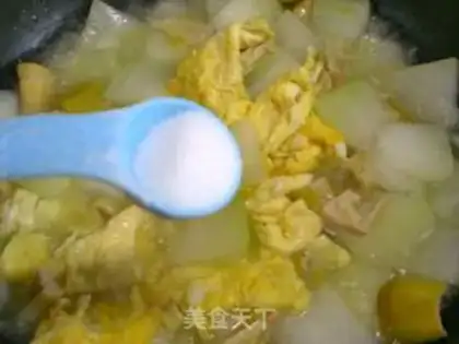 Make Eggs and sheep tails to cook a melon step 9