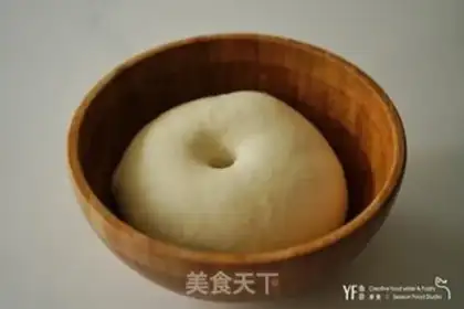 Make Spring dog bread step 2