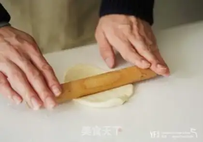 Make Spring dog bread step 4